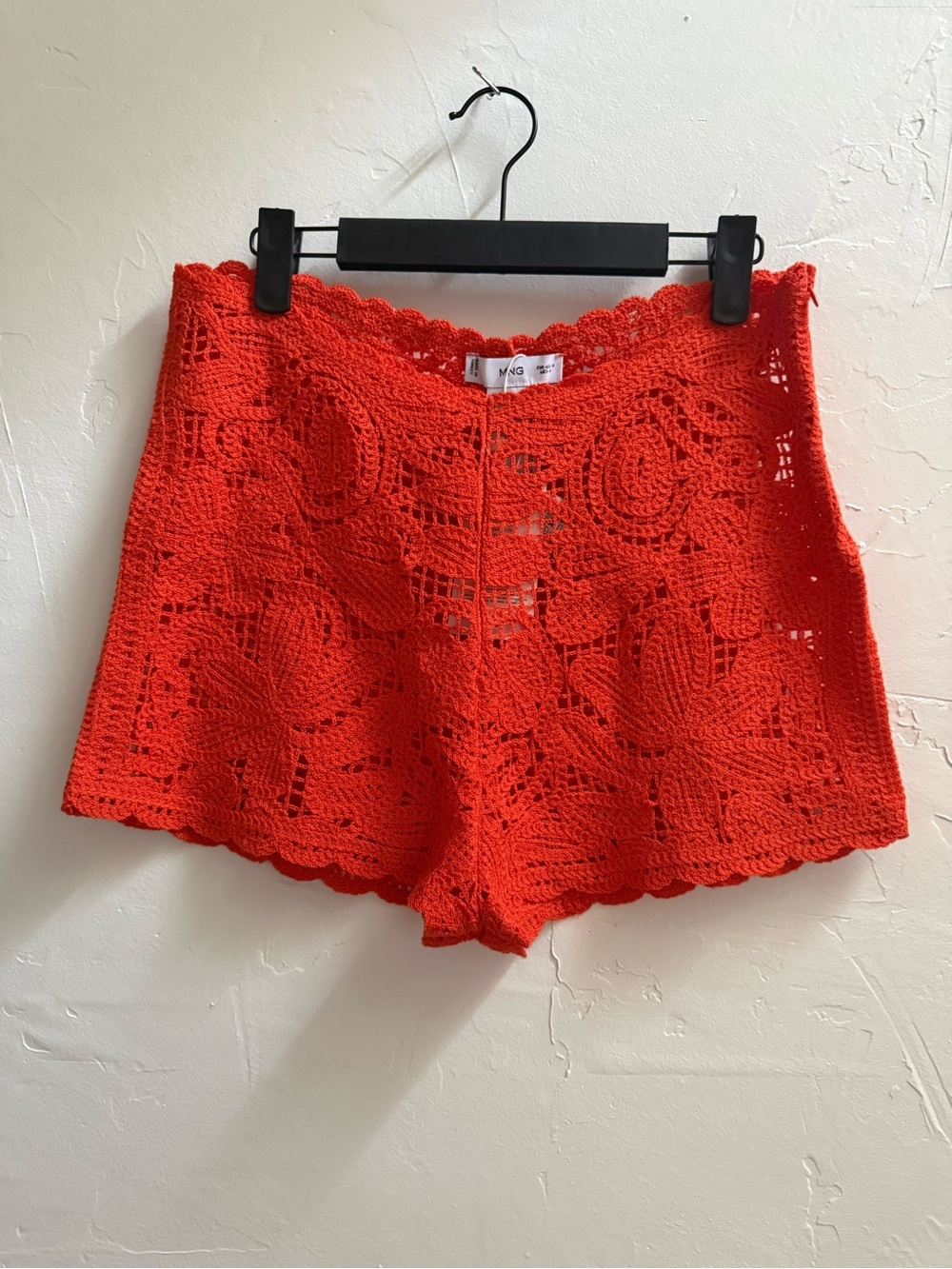 Mango Crochet High-Waist Orange Shorts